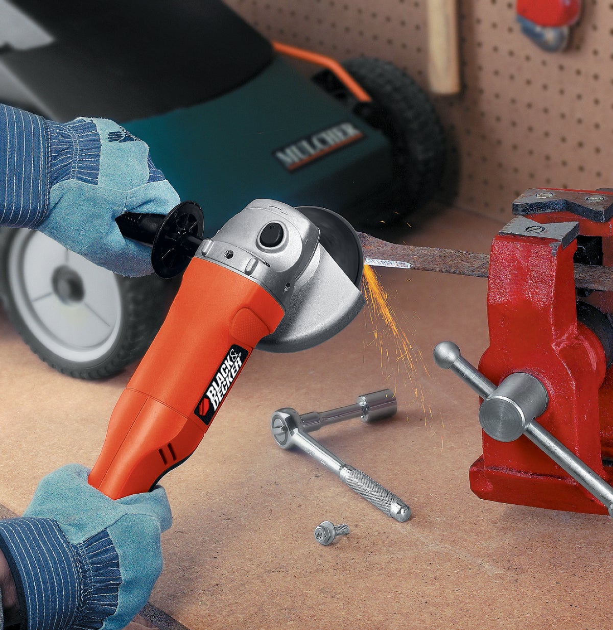 Buy Black Decker 4 1 2 In. 8.5A Angle Grinder 8.5