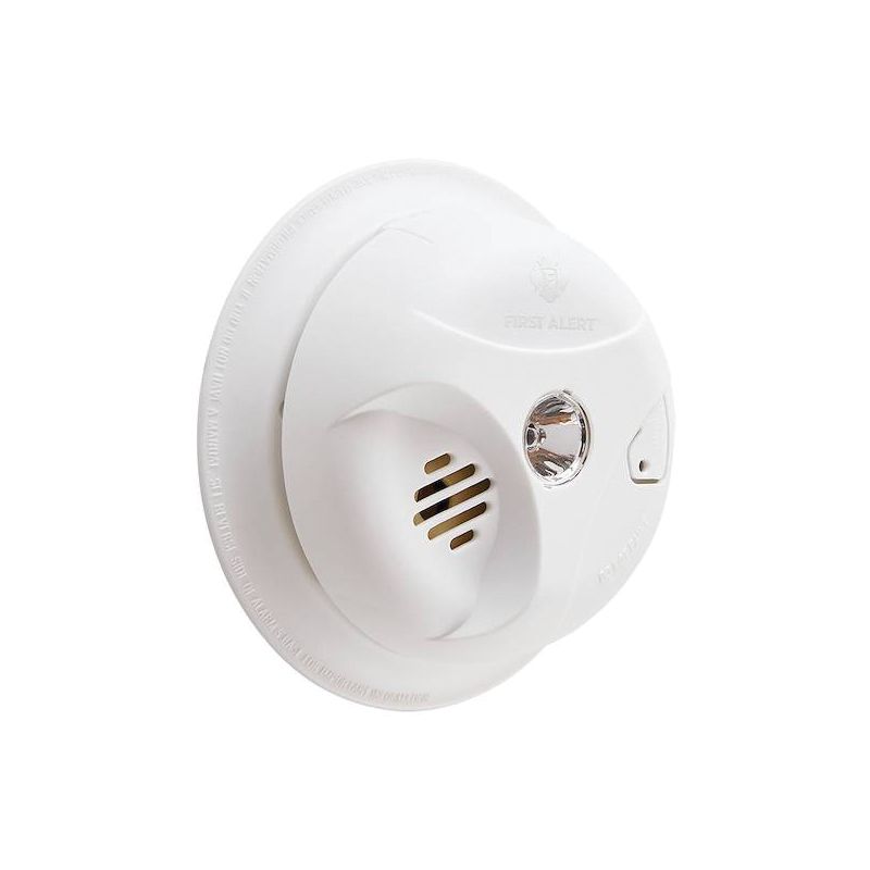 First Alert SA304CN3 Smoke Alarm with Escape Light, 9 V, Ionization Sensor, 85 dB, Alarm: Audible, White White