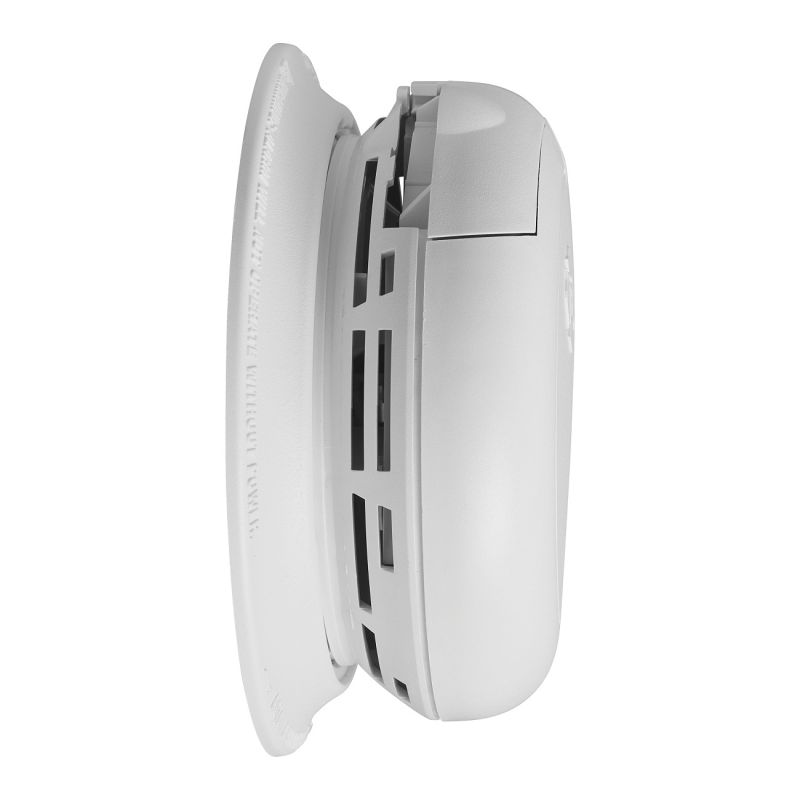 BRK 1046721 Smoke Alarm with Battery Backup and Voice Alerts, Photoelectric Sensor, Alarm: Voice