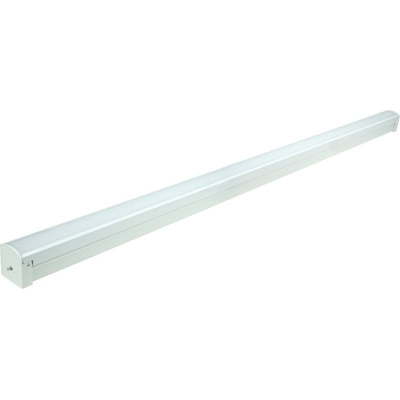 Satco Nuvo 14-Unit LED Strip Light Fixture White