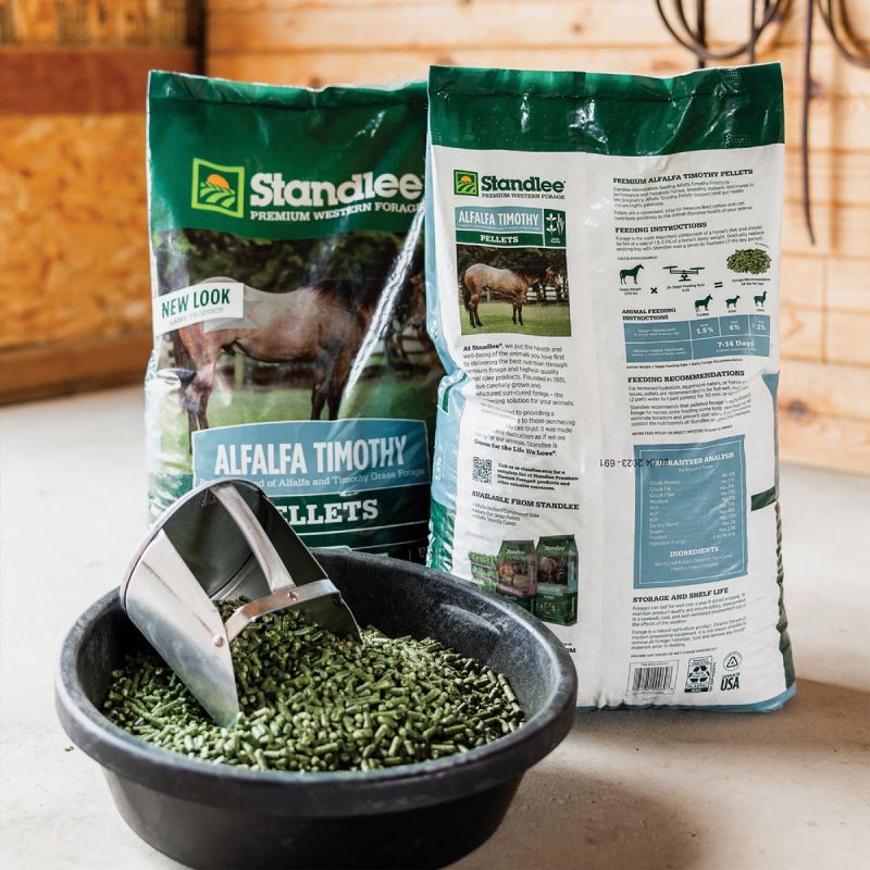 Standlee Premium Western Forage Alfalfa &amp; Timothy Horse Feed Supplement 40 Lb.