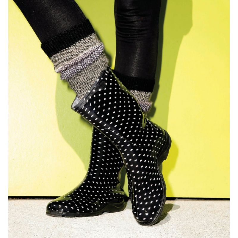Sloggers Women&#039;s Rain &amp; Garden Rubber Boot Size 7, Black/White