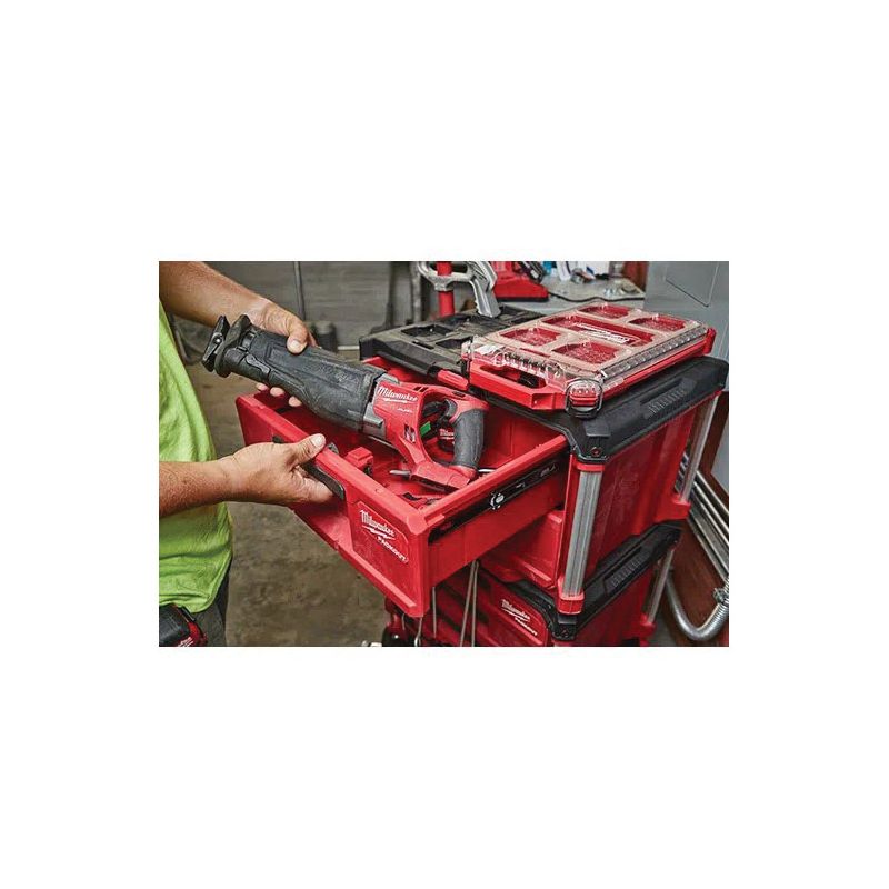 Milwaukee PACKOUT 48-22-8442 Tool Box, 50 lb, Polypropylene, Black/Red, 22.2 in L x 16.3 in W x 14.3 in H Outside Black/Red