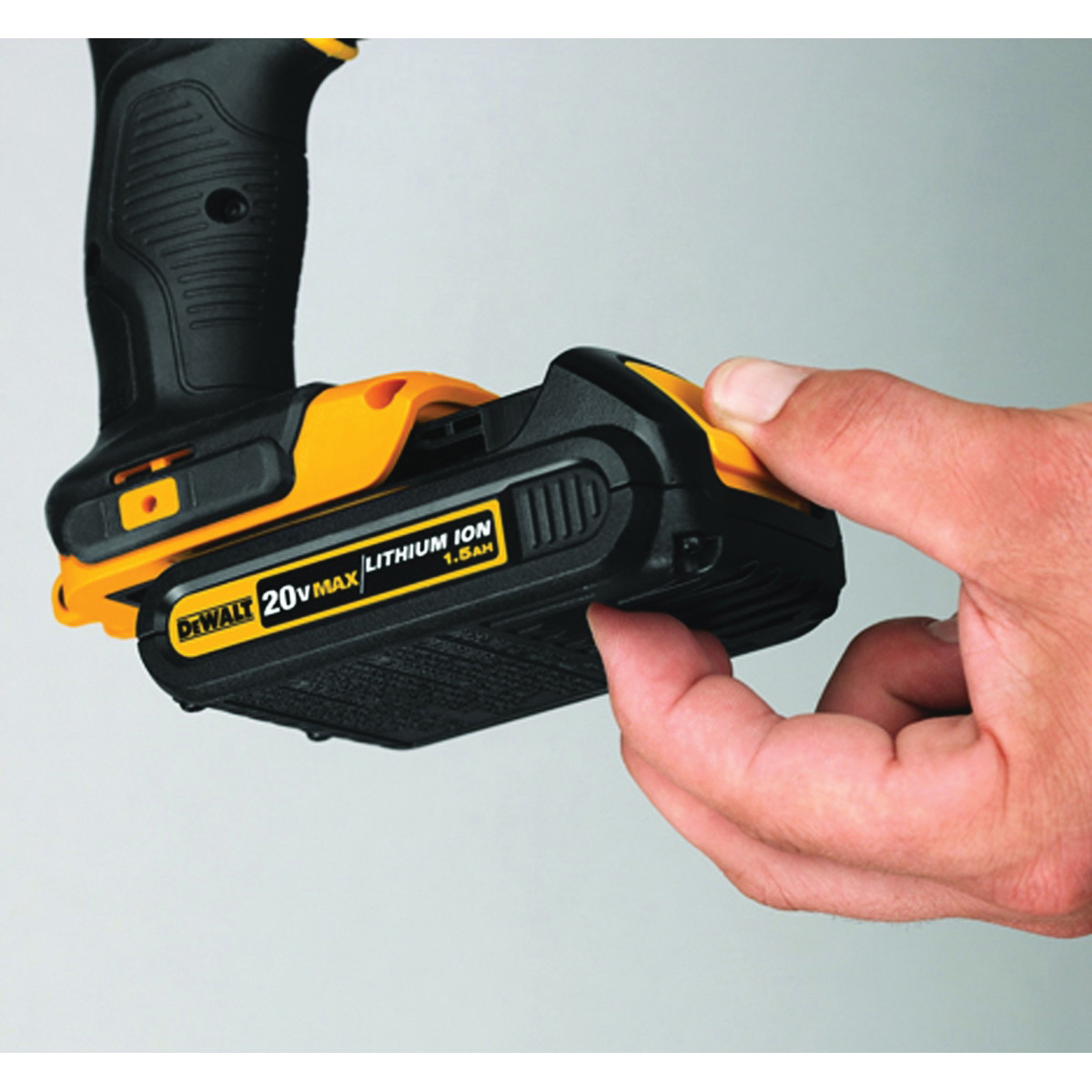 Buy DeWALT DCB201 Compact Battery Pack 20 V Battery 1.5 Ah 30