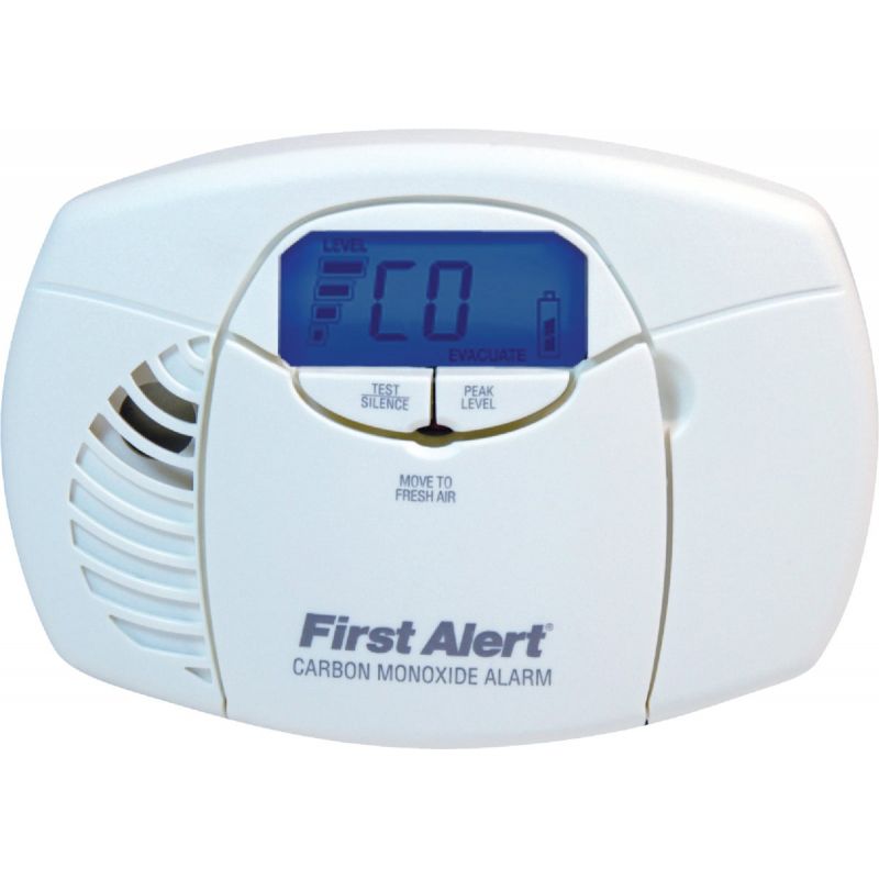 First Alert Digital Display Carbon Monoxide Alarm White