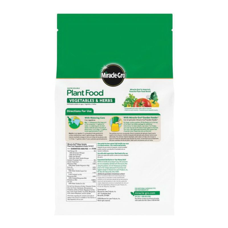 Miracle-Gro 3003710 Vegetable and Herb Plant Food, 2 lb Bag, Solid, 18-18-21 N-P-K Ratio Red