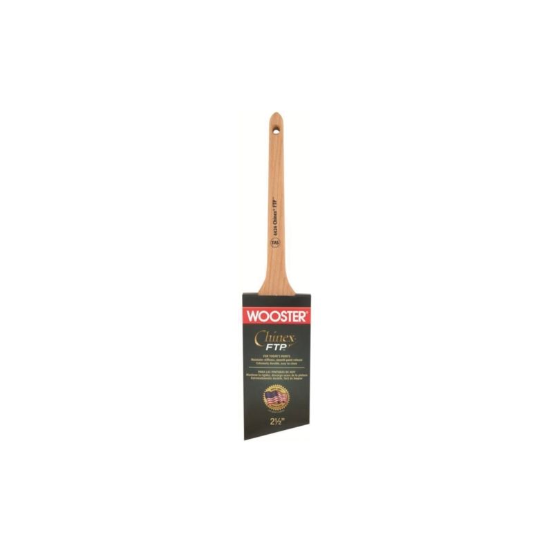 Wooster 4424-1 1/2 Paint Brush, 1-1/2 in W, 2-3/16 in L Bristle, Synthetic Fabric Bristle, Sash Handle White