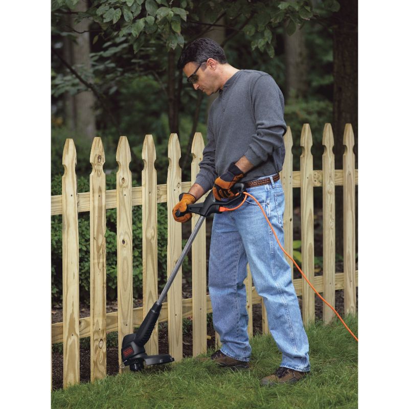 BLACK+DECKER 12-in Straight Corded Electric String Trimmer with