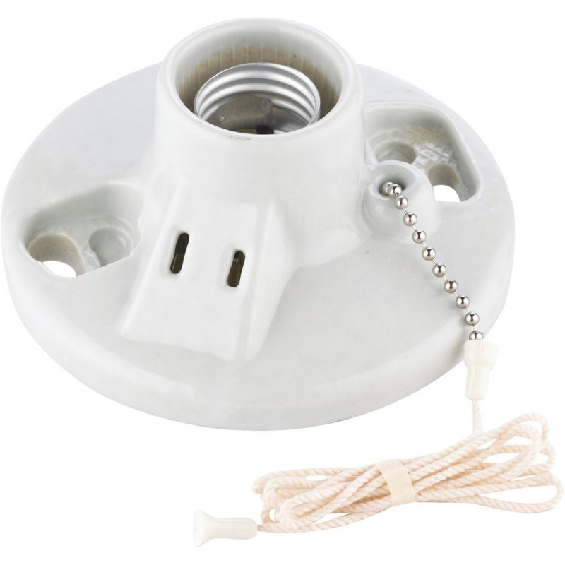 Leviton Lampholder With Grounded Outlet White