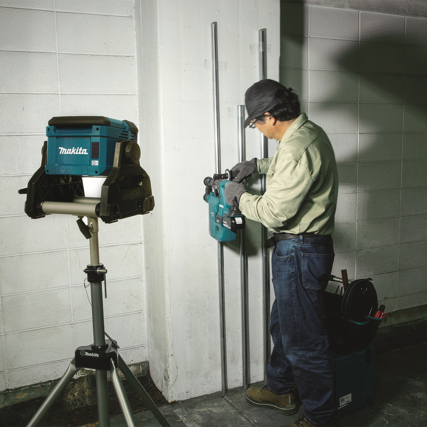 makita work light cordless