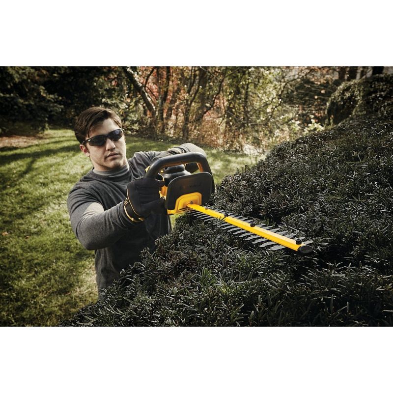 DeWalt 20V MAX 22 In. Cordless Hedge Trimmer - Bare Tool 3/4 In., 5A, 22 In.