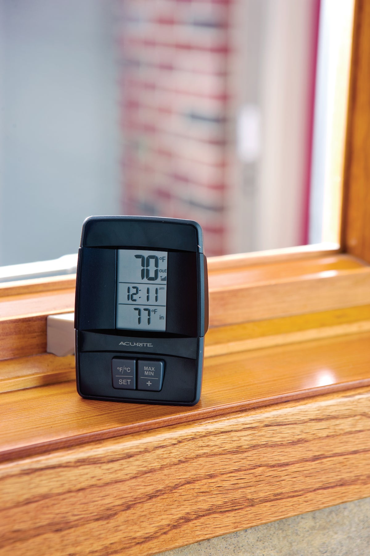 Acurite -4 deg F to 158 deg Fahrenheit Black Window Thermometer