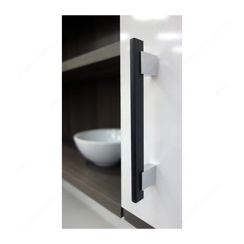 Richelieu BP905128140900 Cabinet Pull, 6-5/16 in L Handle, 7/16 in H Handle, 1-11/3 in Projection, Aluminum/Metal Black, Contemporary