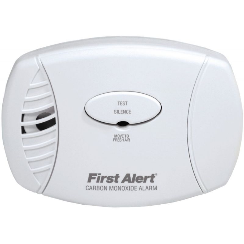 First Alert Plug-In &amp; Battery Back-Up Carbon Monoxide Alarm White