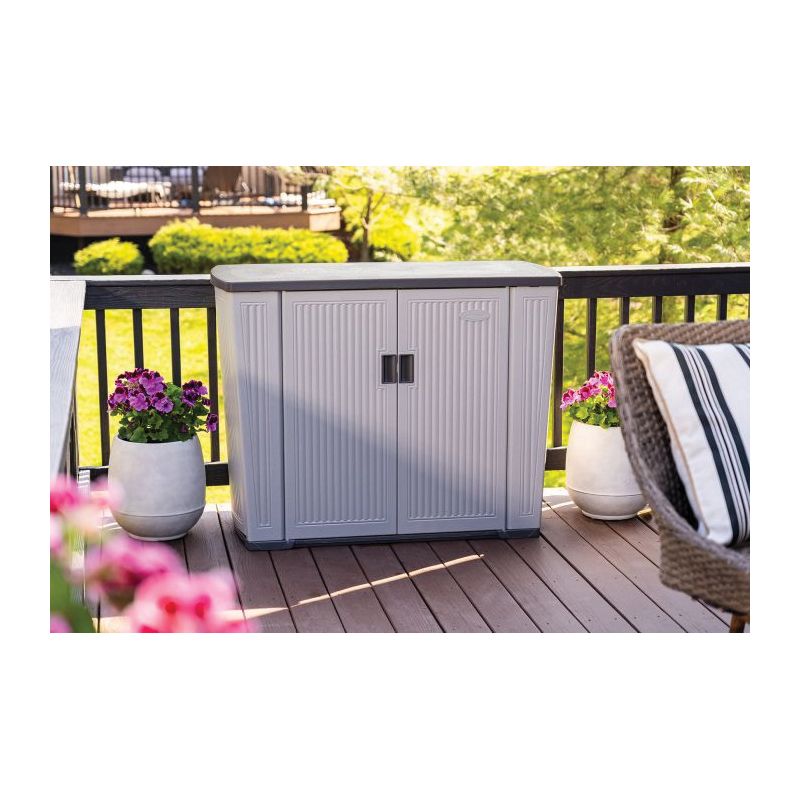 Suncast Backyard Oasis BMEO1000 Deck Box, 49-3/4 in W, 23-1/2 in D, 38 in H, Resin, Dove Gray Dove Gray