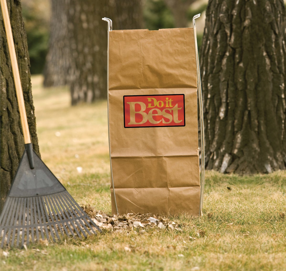 30 Gal.-42 Gal. Lawn and Leaf Trash Bag Holder Opens Bags for Easy Filling  No assembly required, Leaf Collecting Tool B00BGU7XAS - The Home Depot