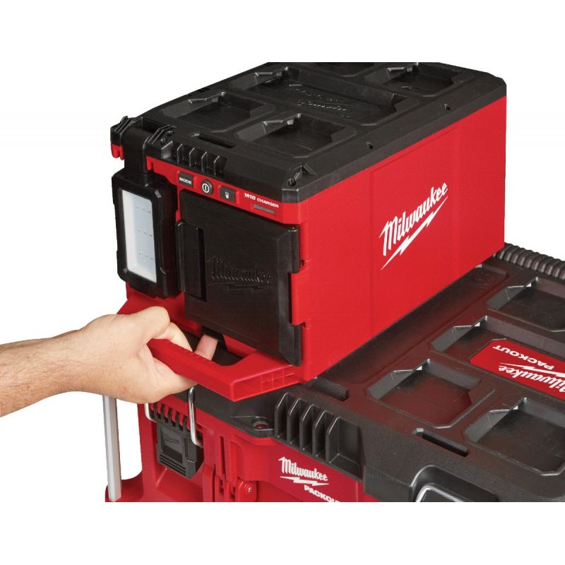 Milwaukee M18 PACKOUT Corded/Cordless Work Light - Bare Tool