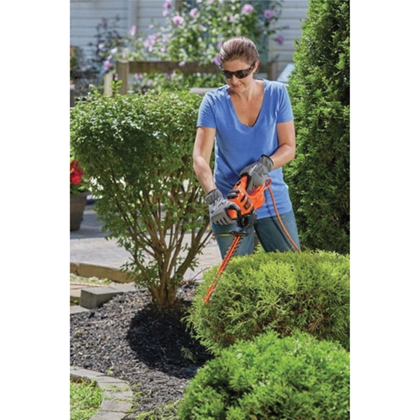 Buy Black Decker BEHT100 Electric Hedge Trimmer 3 A 120 V 5 8