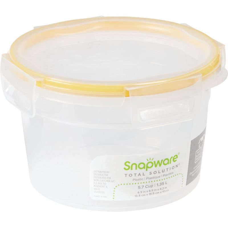 Snapware Total Solution Food Storage Container 5.7 Cup