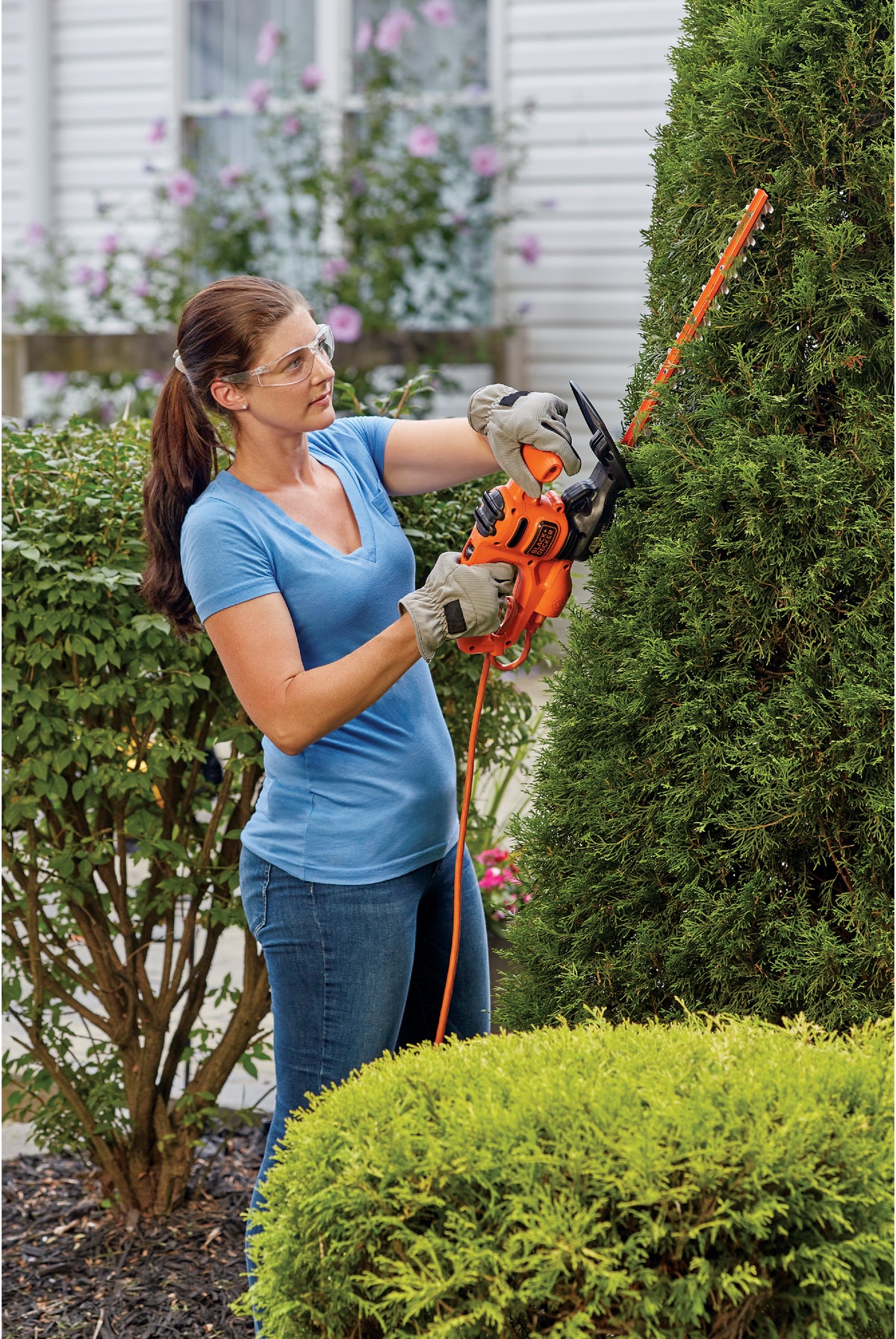 Buy Black Decker 16 In. Corded Electric Hedge Trimmer 3 16 In