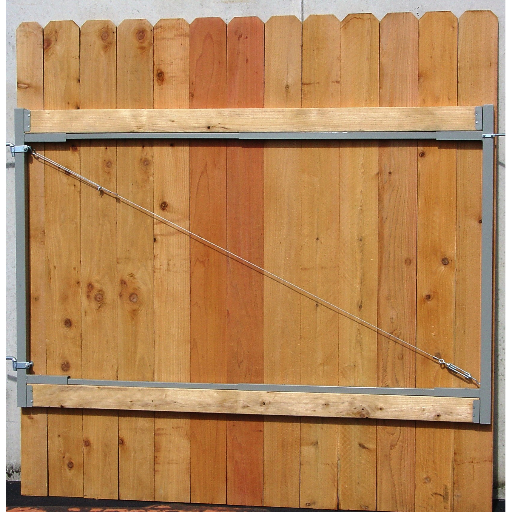 Adjustable gate deals frame