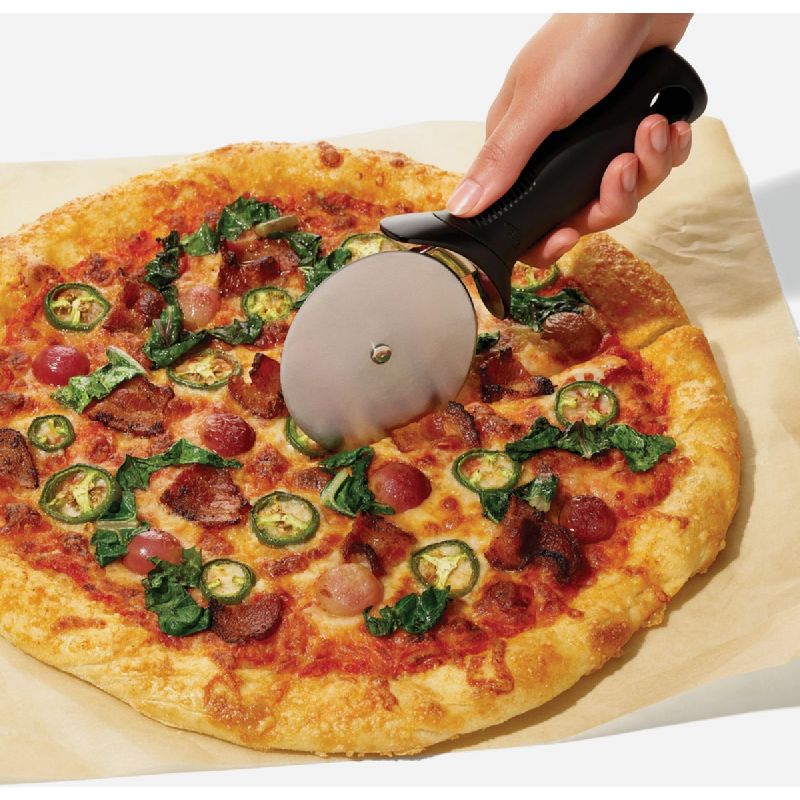 OXO Good Grips Pizza Cutter