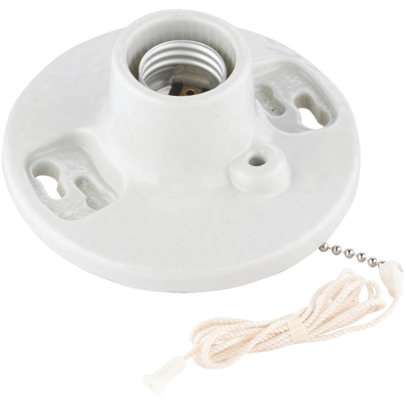Leviton Lampholder With Pull Chain White